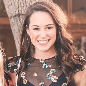 Meet your Posher, Rachel